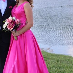 Sherri Hill prom dress